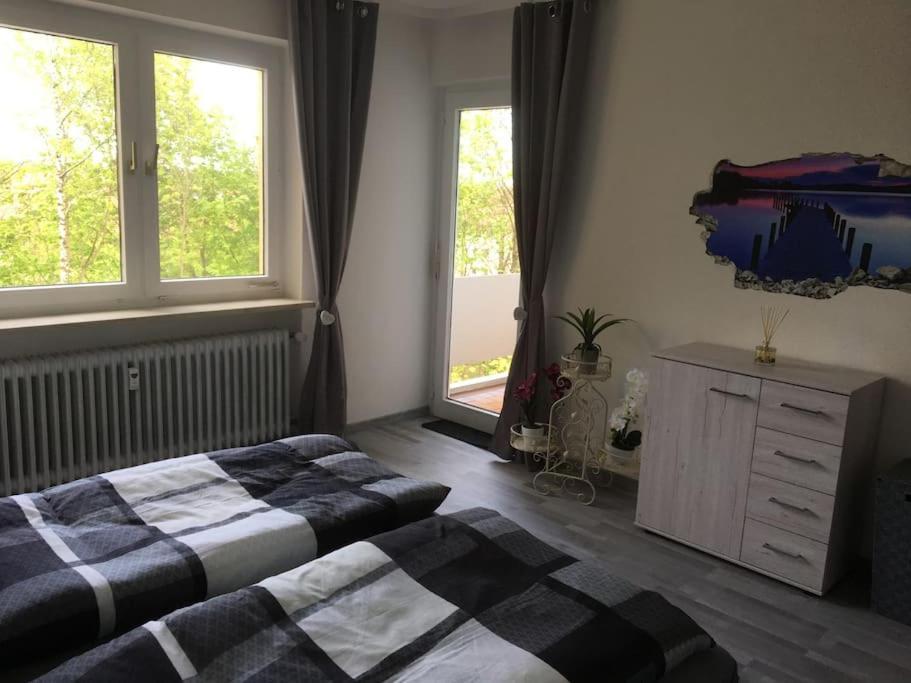 Ferienwohnung Filli Mit Sauna Und Pool Im Haus Prien am Chiemsee Exteriör bild